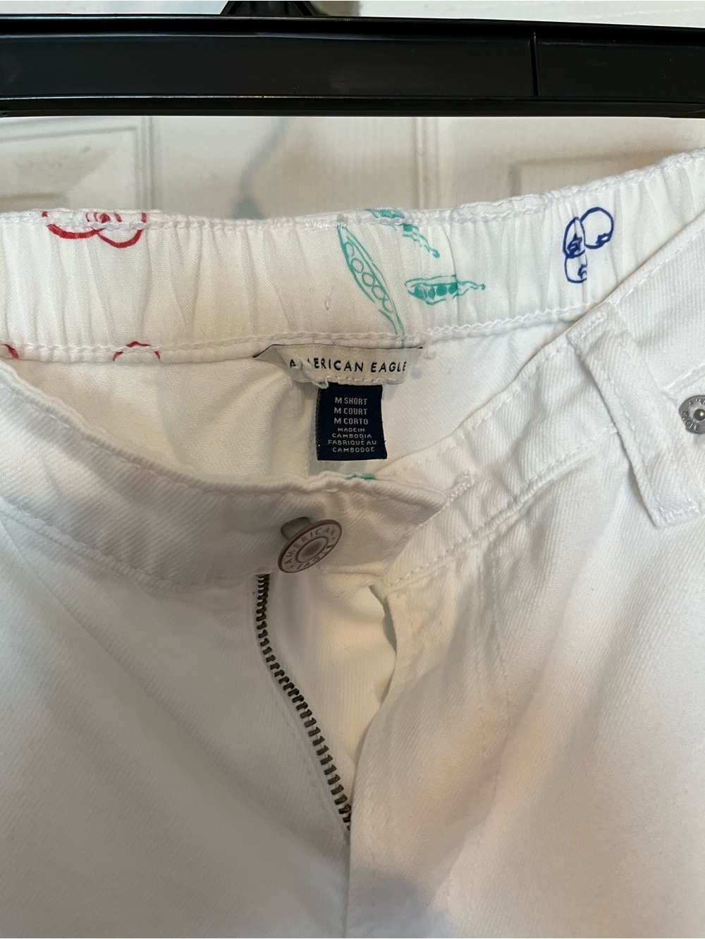 American Eagle Outfitters White Women’s Chinos with Multicolor Waist Print